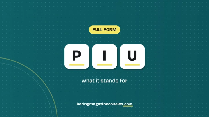 The letters PIU on white tiles over a dark green background, labelled Full Form"